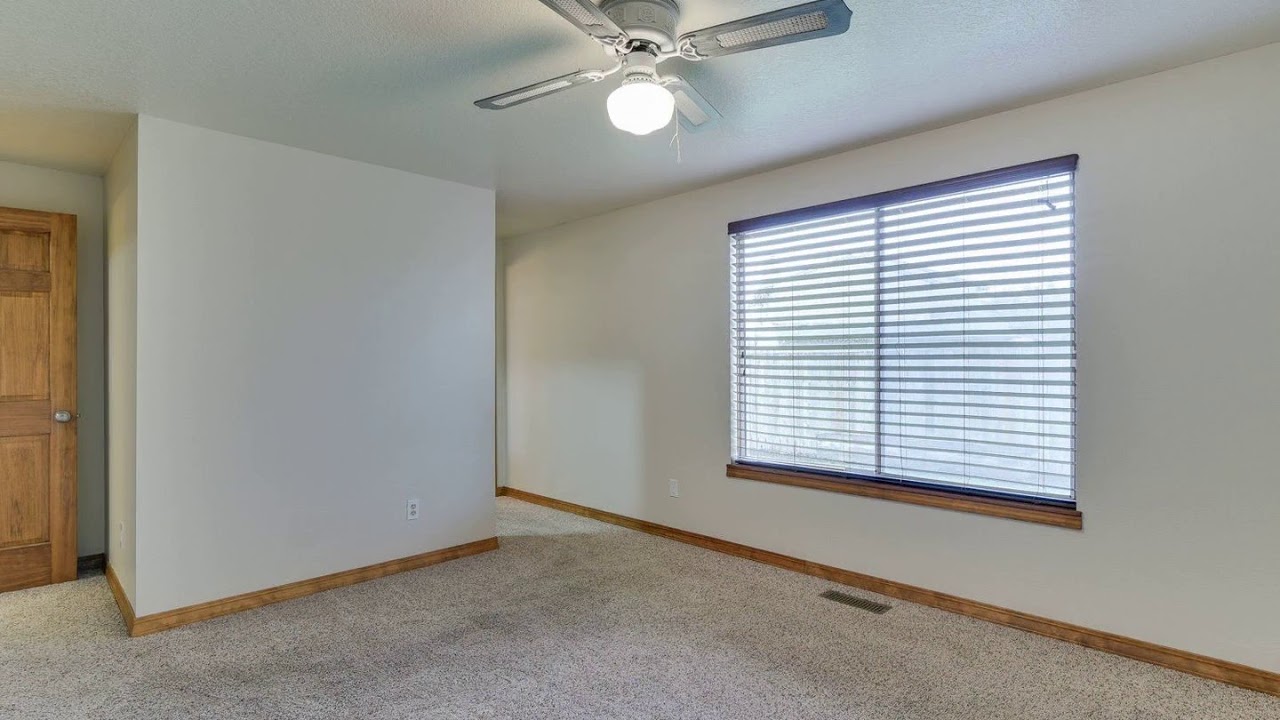 21139 NW Rock Creek Blvd Portland, OR 97229 Single Family Real