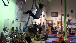 Yasha on trapeze @Akrosphere