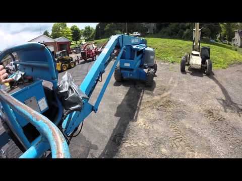 Dominic's Equipment Rental, Genie Z-boom Man Lift