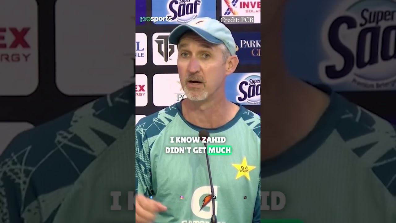 Jason Gillespie is a fan of Pakistani spinners! 