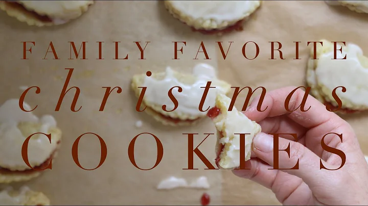 OUR FAMILY FAVORITE CHRISTMAS COOKIE!