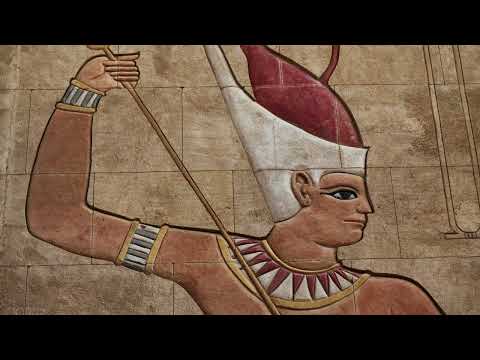 الملك سنفرو صاحب أول هرم في العالم