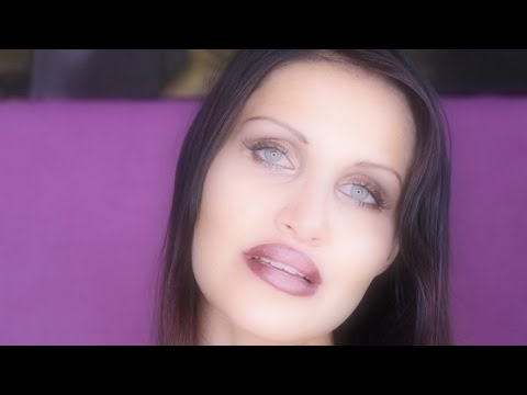 LOOK INTO MY EYES - ASMR Talking about me