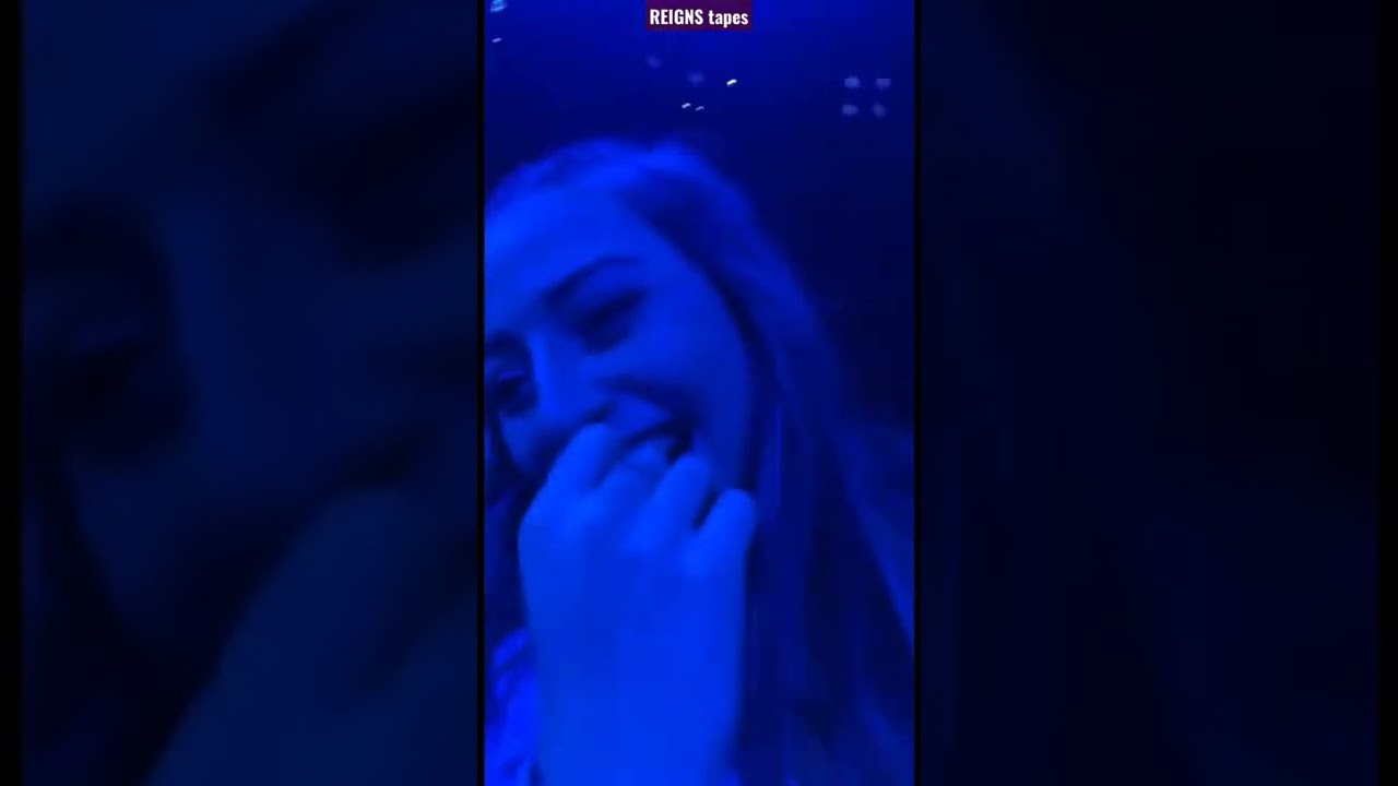 Girls reaction 😍 on Roman Reigns 🔥 enterance  