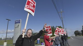 Information Contract agreement between UAW and Mack Trucks voted down by workers Update