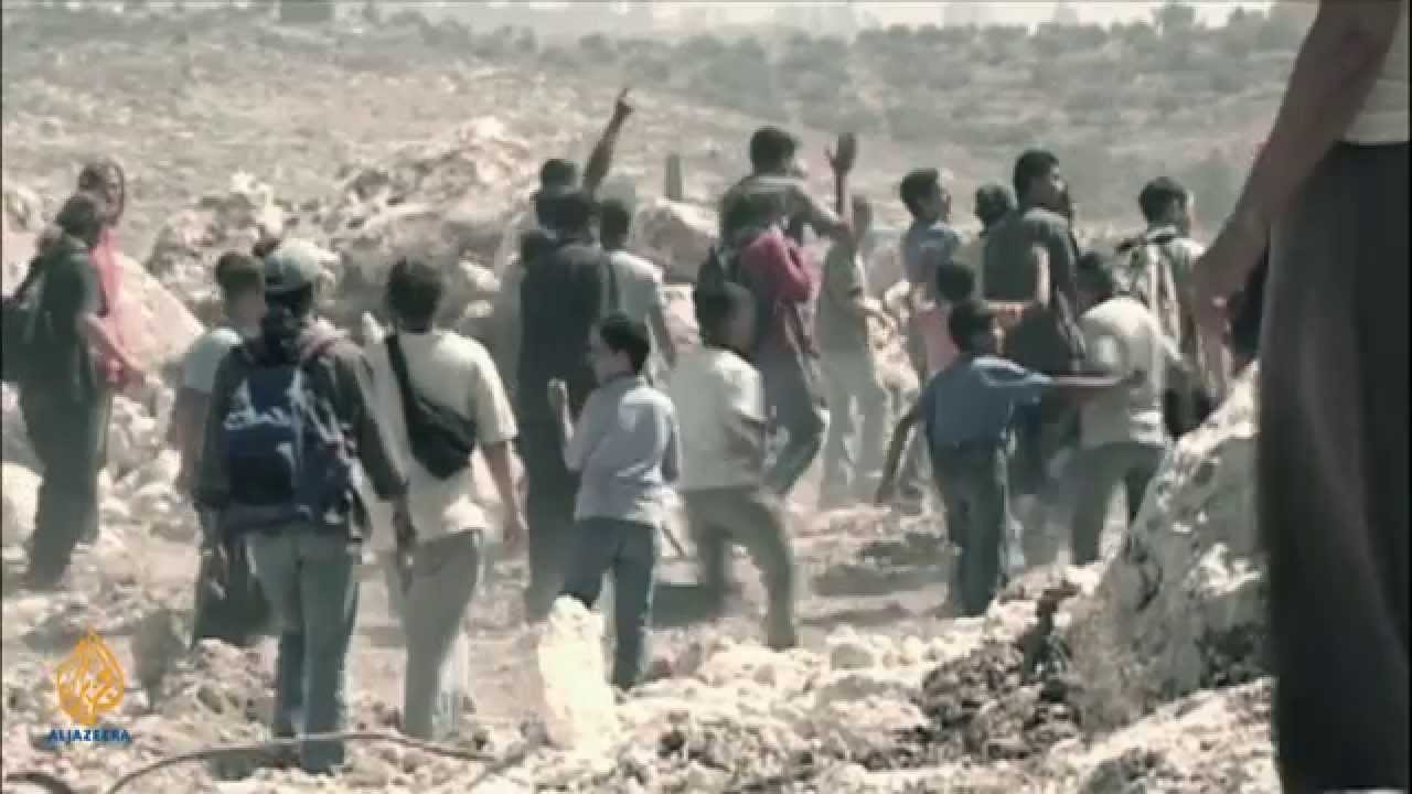 ريمكس فلسطين: المتظاهرون يستعيدون بدروس