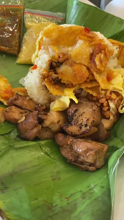 Nasi rames enak di remas rames minumnya thai tea dumdum yang seger #kuliner #shorts #foodie #jajanan