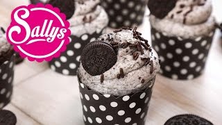 Oreo Cupcakes - saftiger Teig mit Crunch und lockerem Topping / Sallys Welt