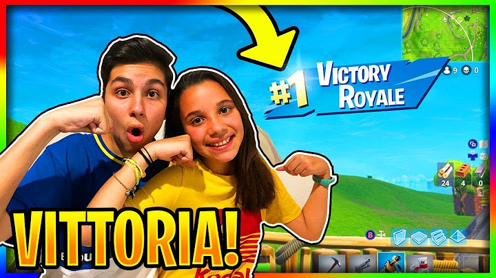 MIA SORELLA VINCE la sua PRIMA PARTITA di FORTNITE!! *EPICO*