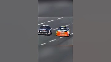 Dale Earnhardt & rookie Jeff Gordon battle for 2nd at Charlotte Motor Speedway, 1993 #nascar #racing