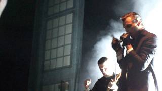 Hurts - Evelyn Live @ Gasometer