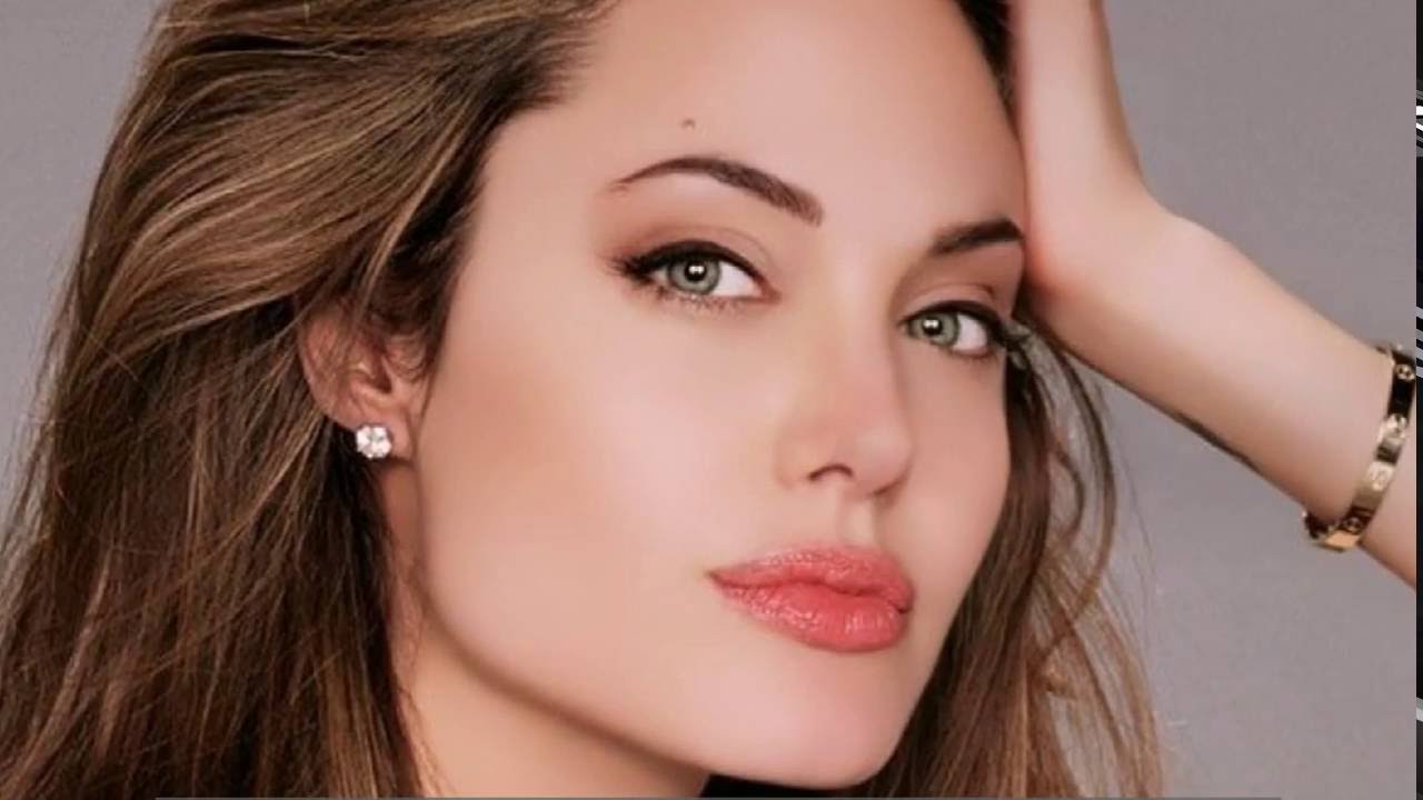 Angelina Jolie In A Porno 90