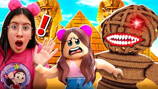 Maria Clara e Papai precisam escapar da Múmia Malvada - ESCAPE FROM THE MUMMY&#39;S PYRAMID! (OBBY)