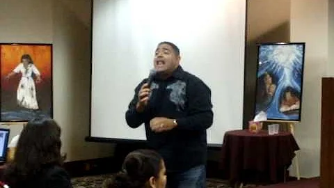 Ruben Rios singing " Levantate"