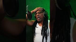 💥 Dubplate alert! Paul Elliott delivers straight fire in the booth!