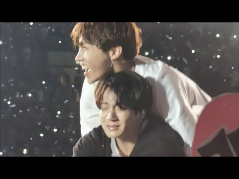 Army's surprised BTS by singing 'young forever' in Wembley Stadium 😭 | they cried!