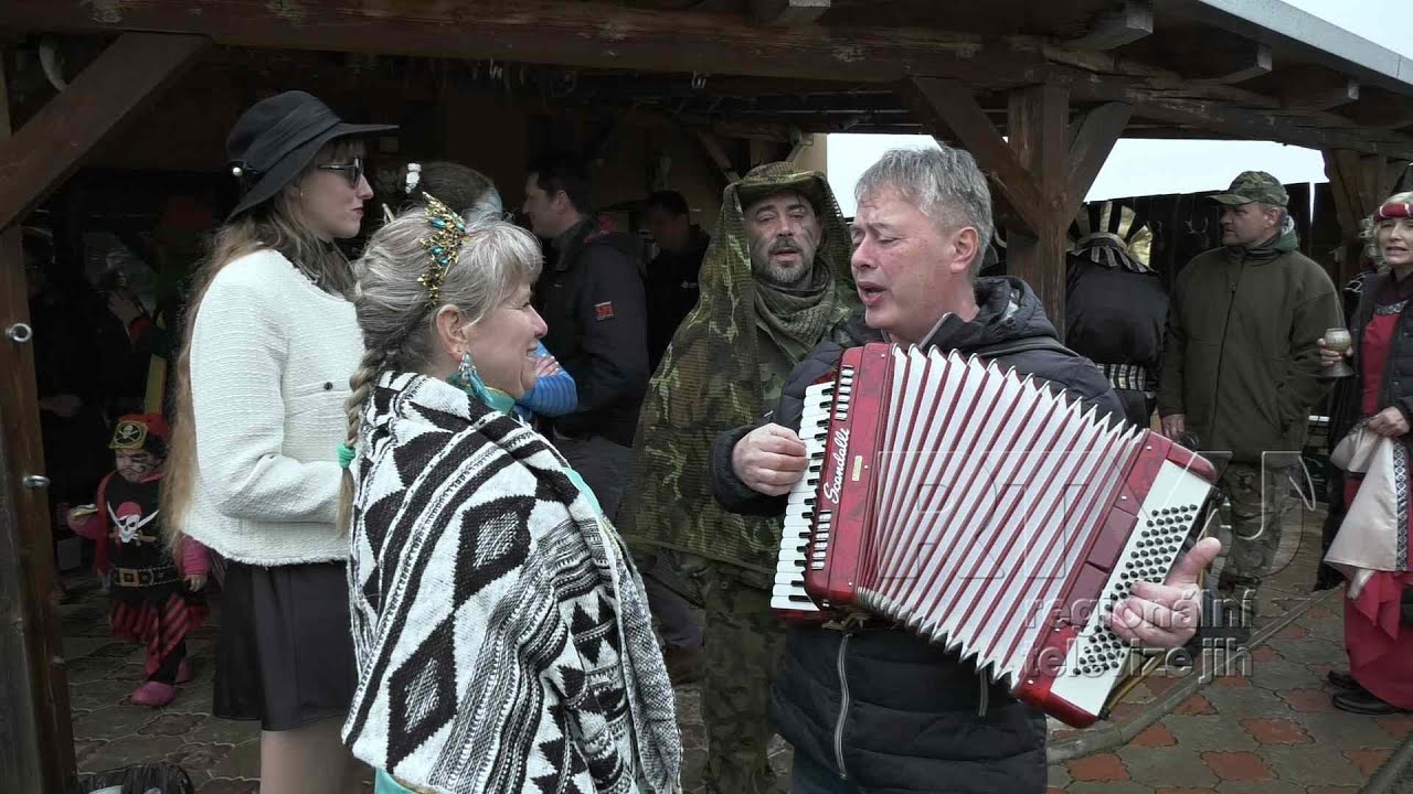 Fašanková obchůzka v Milovicích je rodinnou záležitostí
