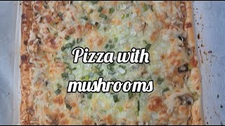 Mushroom pizza