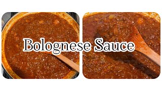 Simple but mouthwatering BOLOGNESE Sauce. Quick meal , easy and inexpensive 😉