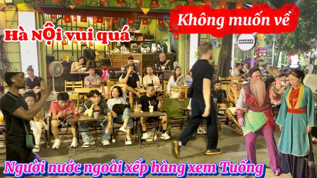 Khám Phá Cận Cảnh Con Phố Ăn Chơi Bậc Nhất Tại Phố Cổ Hà Nội 