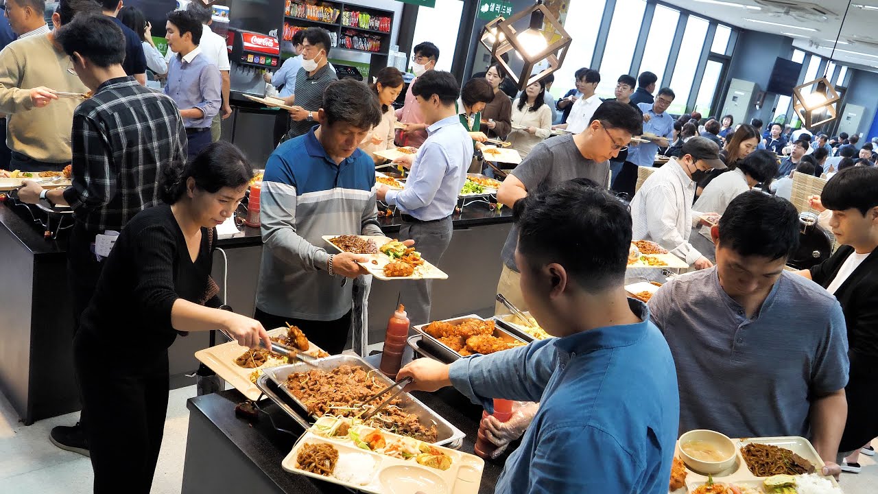 ⁣7500원짜리 가성비 한식뷔페! 말도 안되는 가격! 매일 2000명씩 몰려오는 무한리필 한식부페 unlimited korean buffet - korean street food