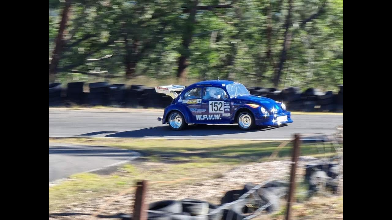 Crazy Fast Hillclimb Beetle at Tri series Canberra with Wayne Penrose