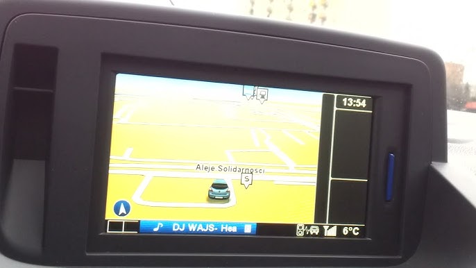 Réinitialisation d'un Renault Carminat Tomtom (arnaque a éviter) 