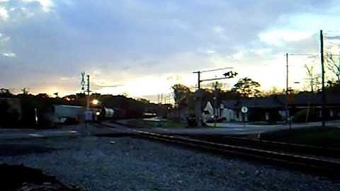Norfolk Southern Southbound General Manifest ES40DC Leading! Austell,Ga 04-04-09©