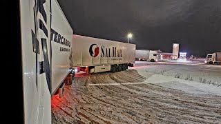 ❌️Munca pe Camion de 64 Tone și 25m pe timpul iernii în Scandinavia❌️ #bigtruck #truck #snow #stuck
