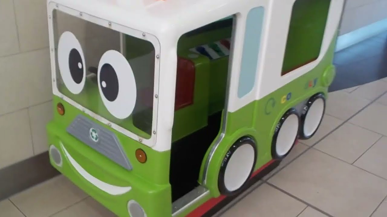 Jolly Roger Eco Freddie kiddie ride MUTE