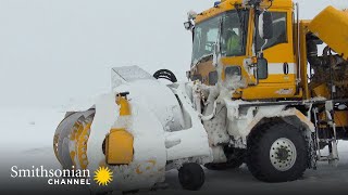 An Alaskan Airport Comes THIS👌 Close to Shutting Down | Ice Airport Alaska | Smithsonian Channel