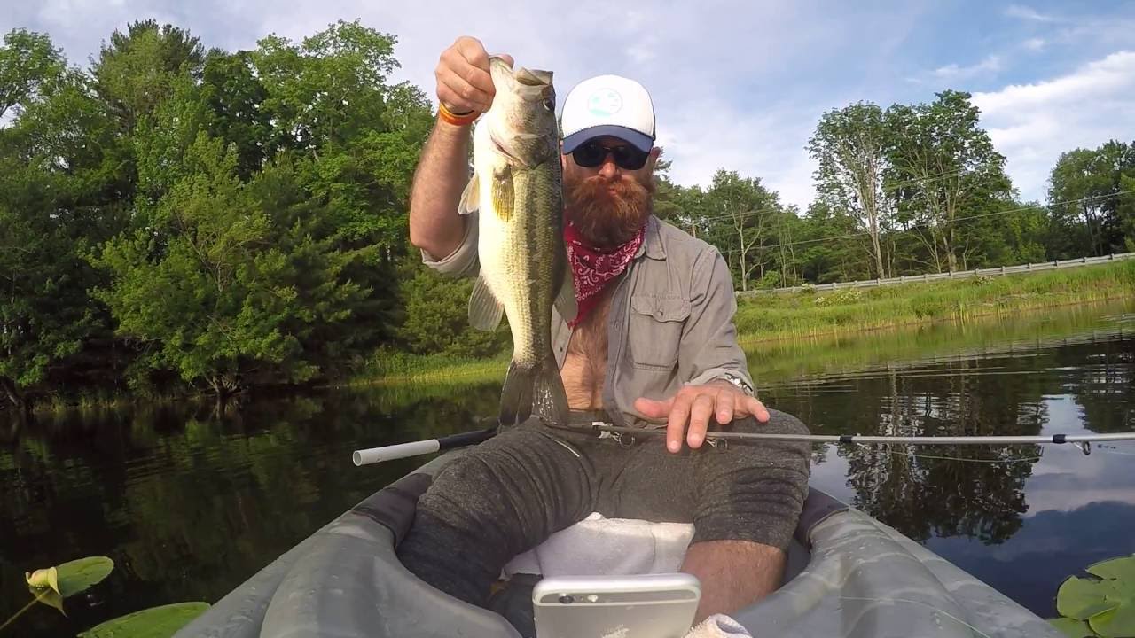 Big Bass Fishing 2016 | Froggin for Hogs at Laurel Lake