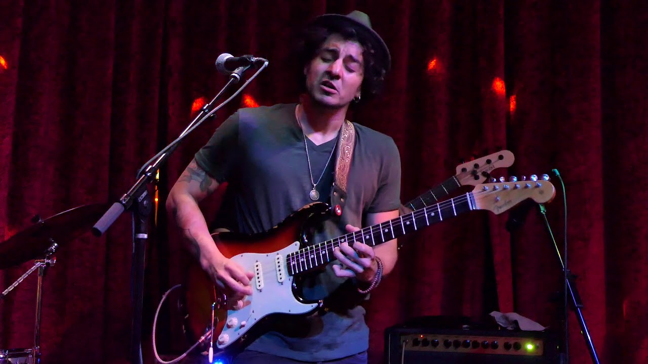 Watch Artur Menezes - Pull It Through - 4/28/19 Universal Bar & Grill - Los Angeles, CA on YouTube Watch Artur Menezes - Pull It Through - 4/28/19 Universal Bar & Grill - Los Angeles, CA on YouTube