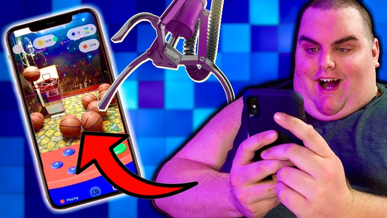 WON A BASKETBALL FROM THE CLAW MACHINE!! - YouTube