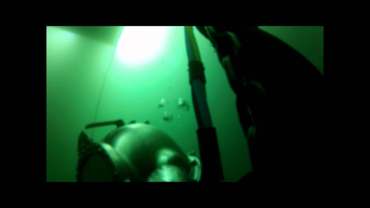 Commercial Diving Academy DWTC 165' Dive