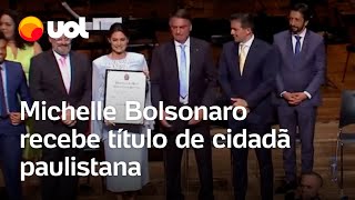 Michelle Bolsonaro recebe título de cidadã paulistana e homenagem no Theatro Municipal; veja