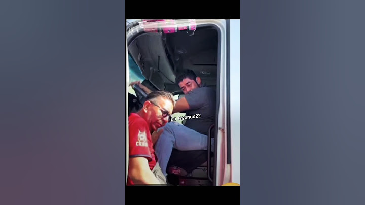Hombre tráilero llora tras chocar y temer perder su trabajo #shorts #mexico