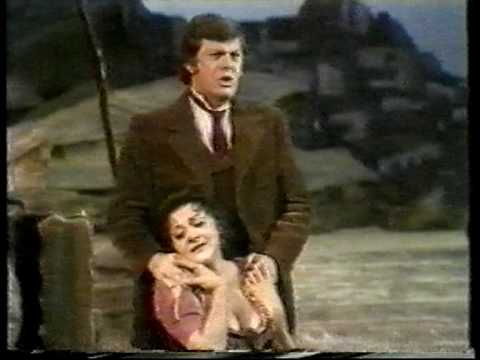 Thomas Allen & Adriana Maliponte as Silvio & Nedda (duet from I Pagliacci) - ROH 1976