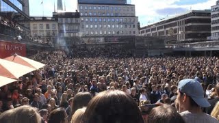 People in Stockholm pay tribute to Avicii