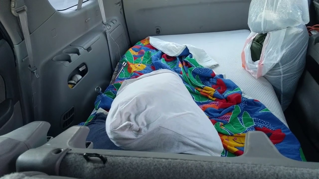 2002 Toyota Sequoia Camper Twin Mattress - YouTube