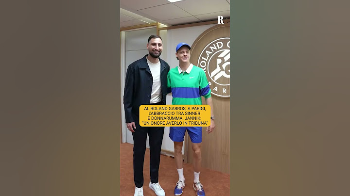 L'abbraccio tra Sinner e Donnarumma a Parigi