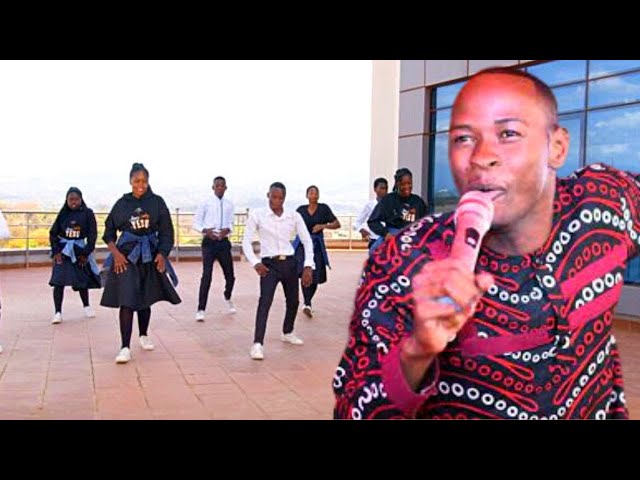 Yona Chilolo ~ Wameongezeka Baba (Dance Video) class=