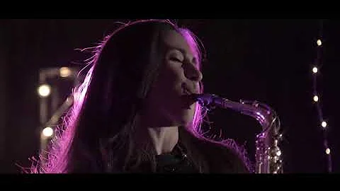 "You Are Simply The Best"  Tina Turner - Tamara Kreimer - Sax Cover!