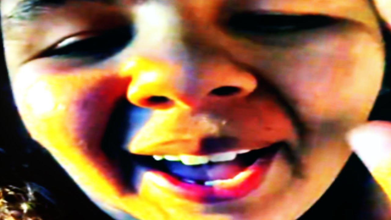 TophiaChu PUTTING PEOPLE IN THEIR PLACE. 😭😭