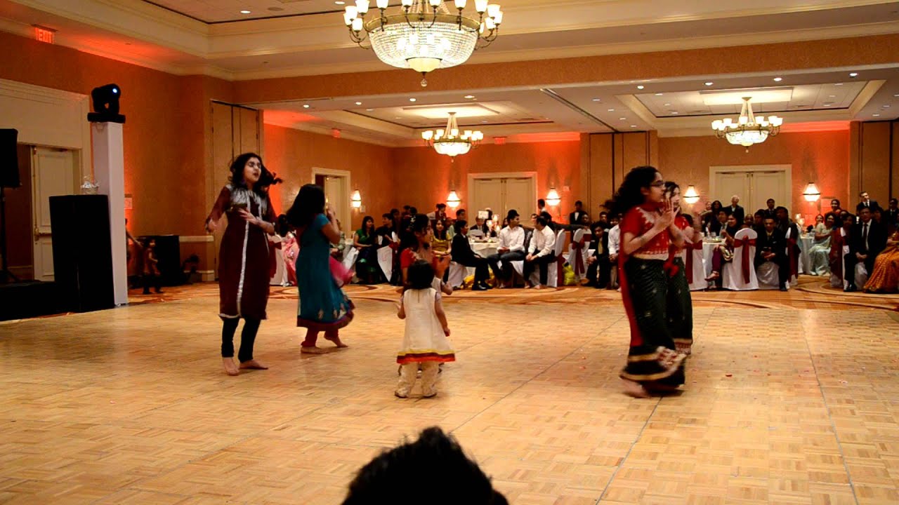 Best shadi dance ever April 2012 - YouTube