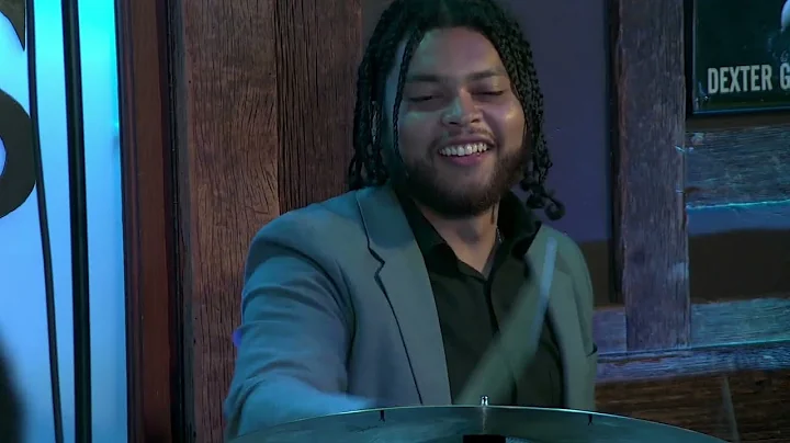 Bradford Neely Quartet Live at Chris' Jazz Cafe - ...