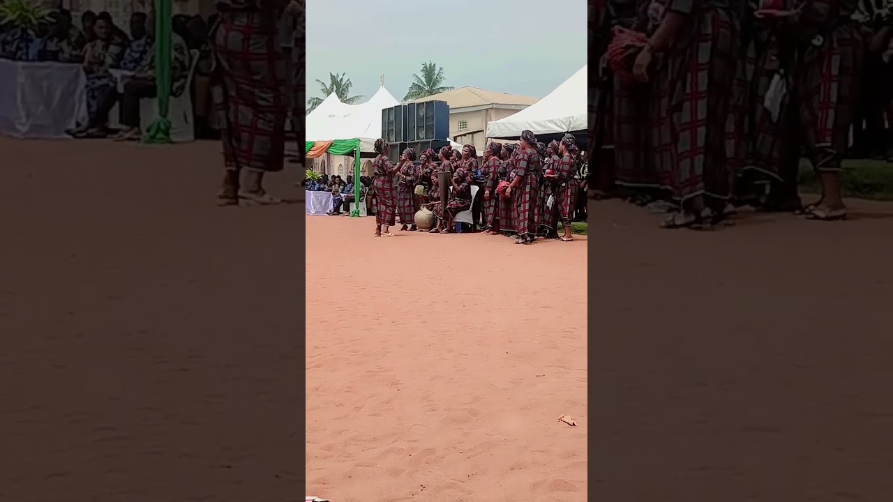 Worship God in Esan tongue 🙌