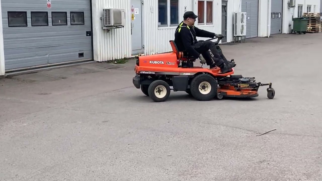 Åkgräsklippare  Kubota F1900