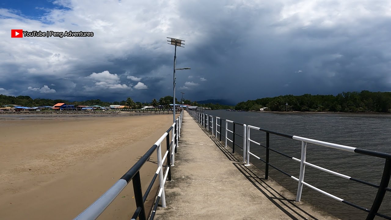 Fishing at Punang Lawas Sarawak - [peng#39]