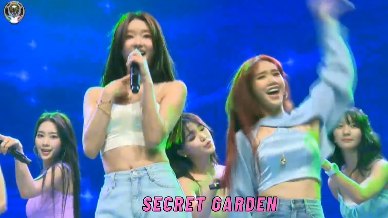 OH MY GIRL (오마이걸) - 'Secret Garden (비밀정원)' @Live WALK 비대면 (210904)